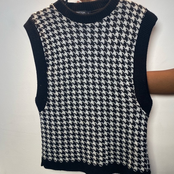 Sweater Vest - Picture 1 of 2